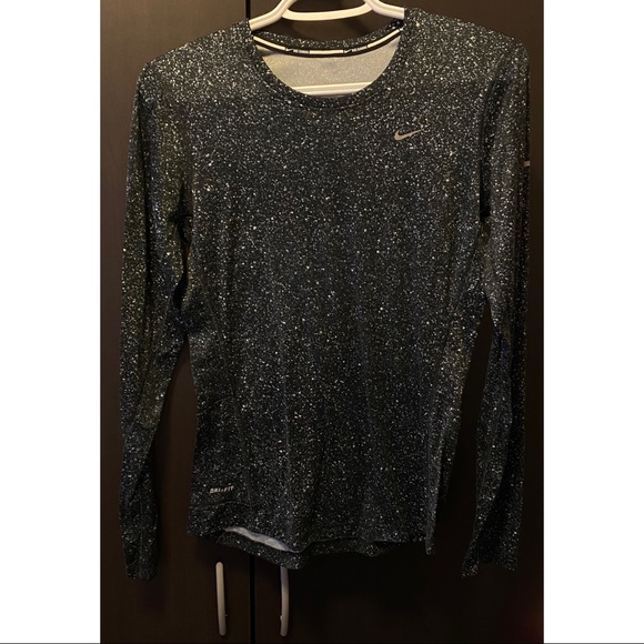 Nike Dry Fit Long Sleeve - Picture 3 of 4